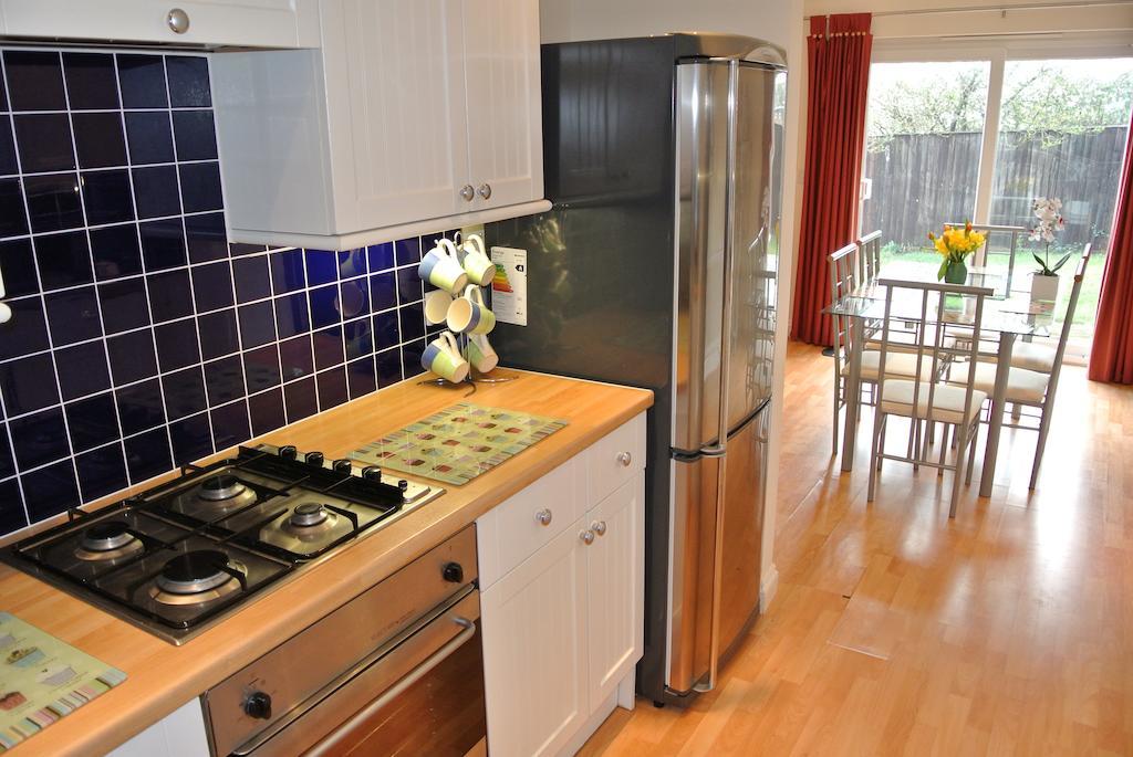 Bramley Cottage Sandown Exterior photo